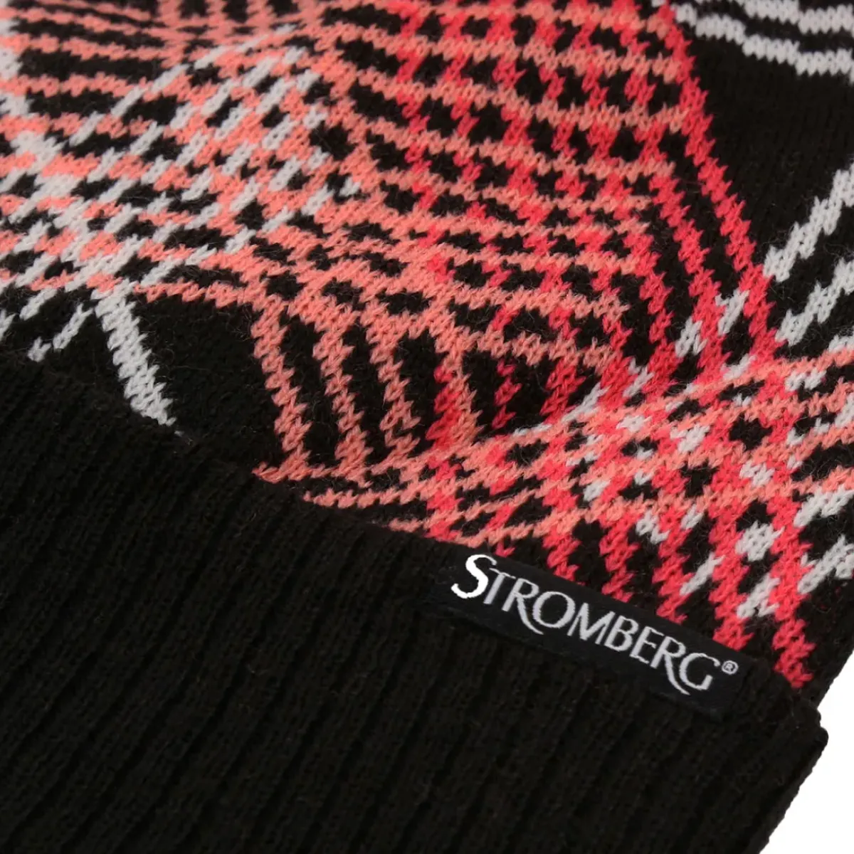 Clearance Ladies Kearns Pom Beanie Beanies|Season Ready Collection